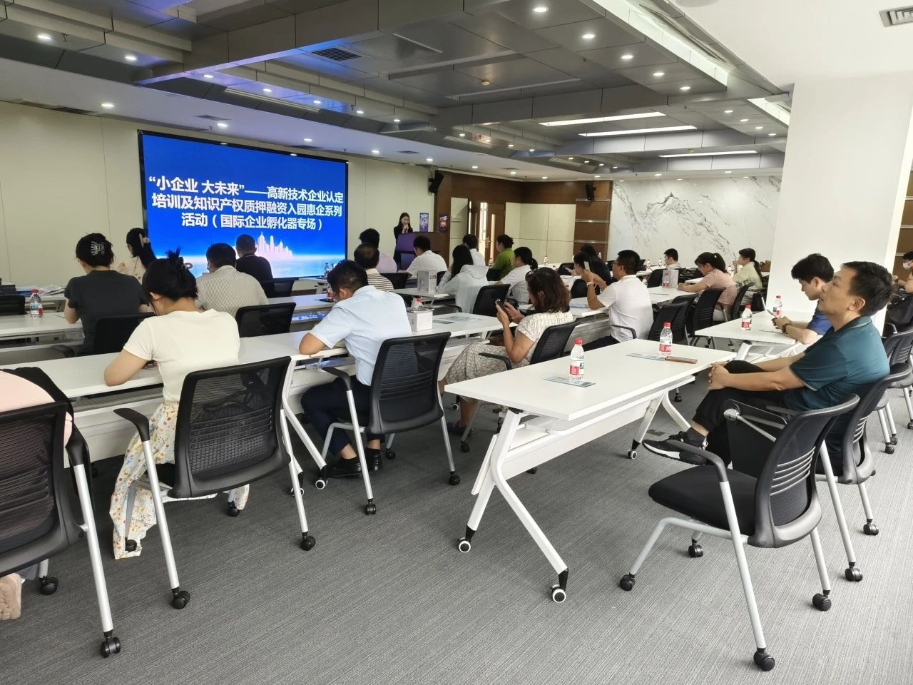 微信图片_20250701093236.jpg